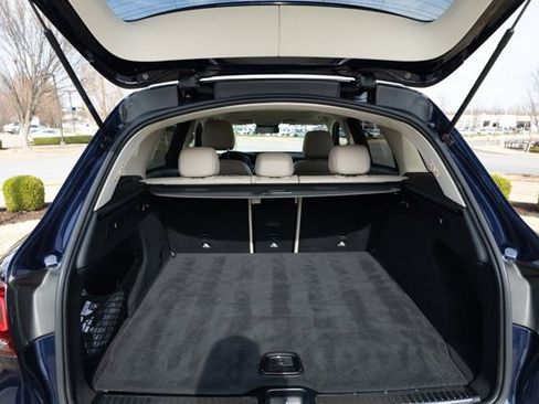 Certified 2022 Mercedes-Benz GLC 300 GLC 300 w/ Premium Package Lite image 13