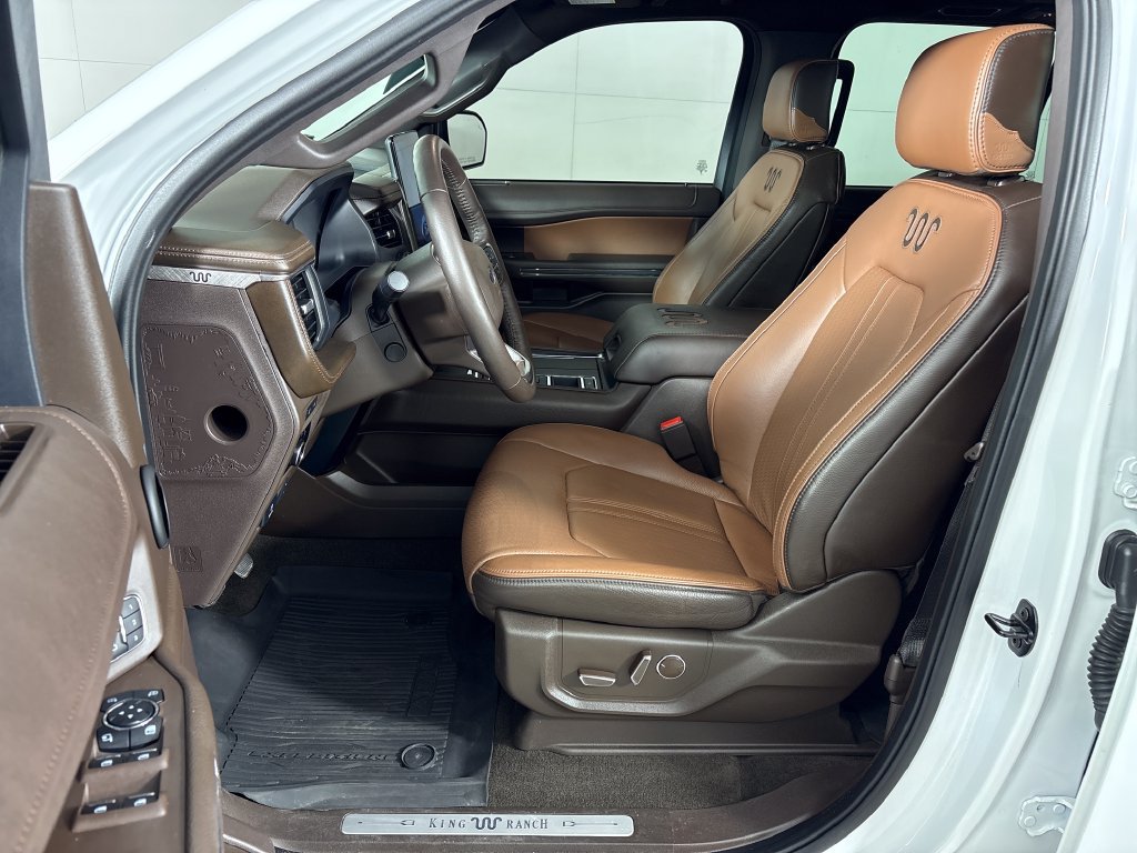 Certified 2024 Ford Expedition King Ranch RWD image 30