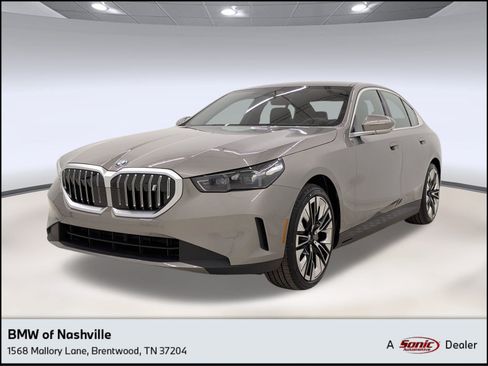New 2026 BMW i5 eDrive40 w/ Premium Package RWD image 1