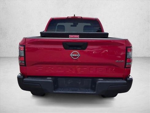 Used 2022 Nissan Frontier S AWD/4WD image 6