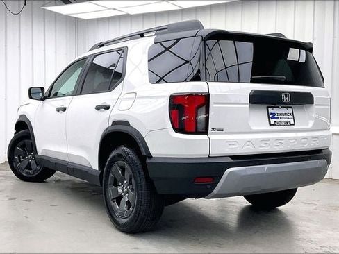 Certified 2026 Honda Passport RTL image 11