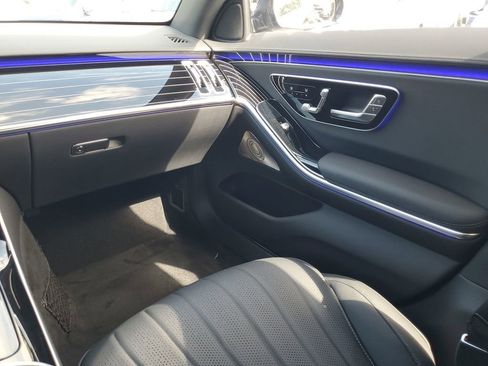 Used 2023 Mercedes-Benz S 580 S 580 image 13