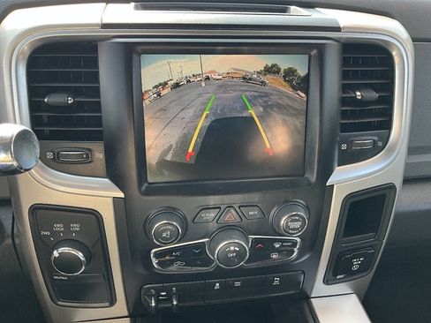 Used 2016 RAM 2500 Big Horn w/ Black Appearance Group AWD/4WD image 11