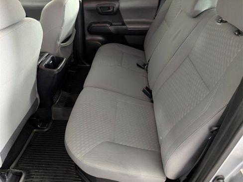 Used 2020 Toyota Tacoma SR image 27