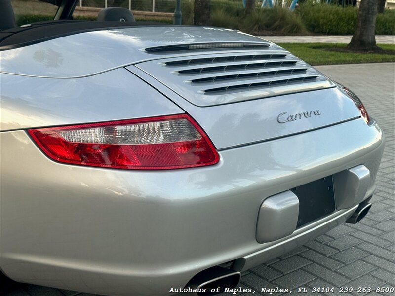 Used 2005 Porsche 911 Carrera RWD image 12
