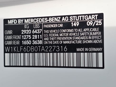 New 2026 Mercedes-Benz E 53 AMG e 4MATIC Sedan image 36
