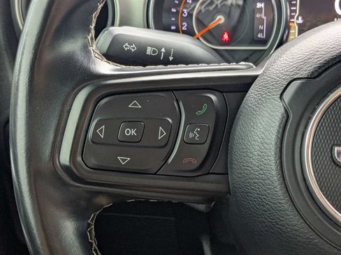 Used 2021 Jeep Gladiator Sport AWD/4WD image 23