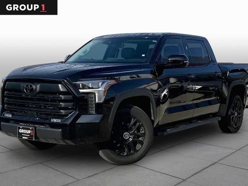 Used 2024 Toyota Tundra Limited AWD/4WD image 1