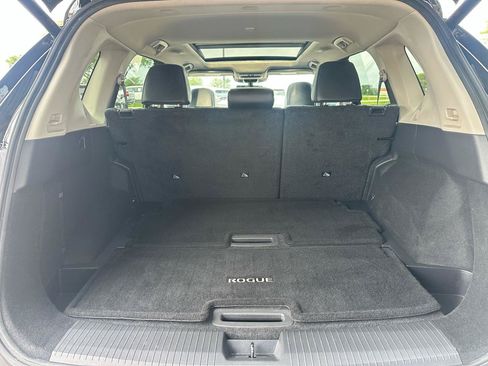 Used 2022 Nissan Rogue SL w/ SL Premium Package AWD/4WD image 17