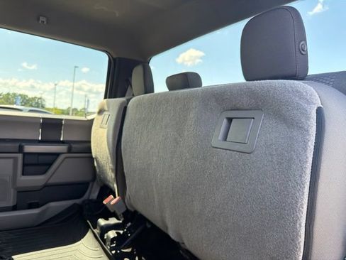 Used 2018 Ford F150 XLT AWD/4WD image 8