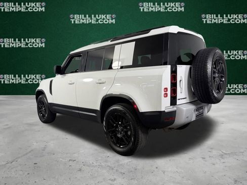 Used 2025 Land Rover Defender 110 S image 8