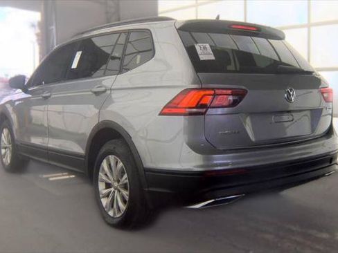Used 2020 Volkswagen Tiguan S w/ 3rd Row Seat Package AWD/4WD image 6