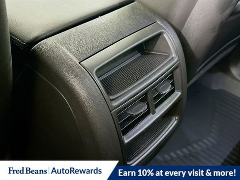 New 2026 Cadillac XT5 Luxury image 14