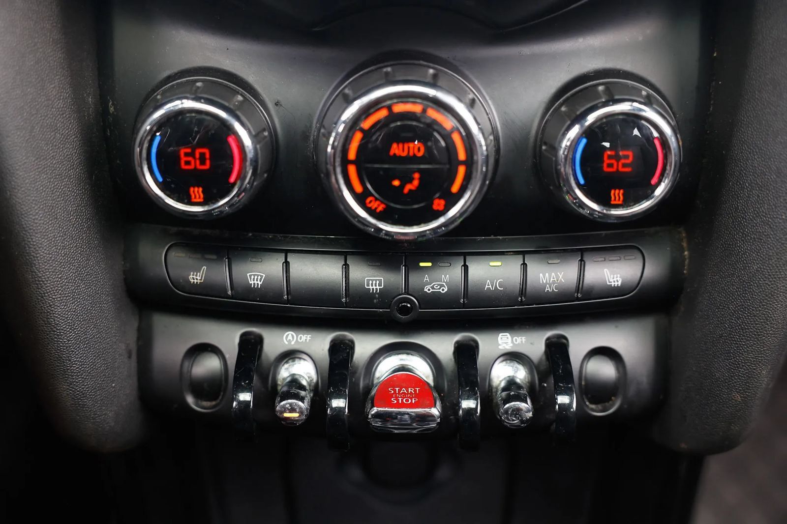 Used 2014 MINI Cooper S FWD image 35
