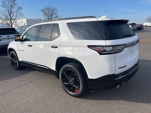 Used 2020 Chevrolet Traverse Premier w/ Redline Edition image 4