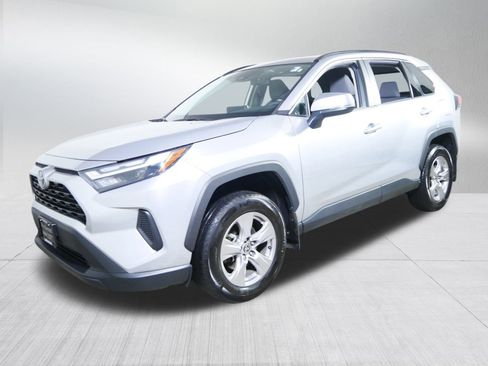 Used 2023 Toyota RAV4 XLE image 3