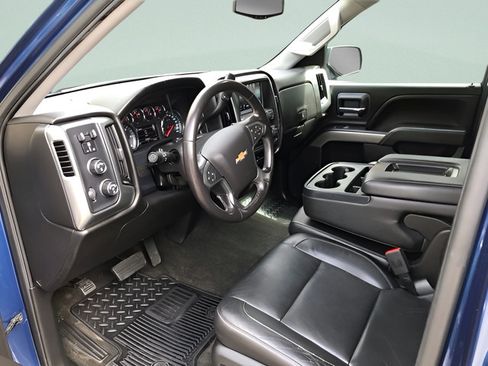 Used 2018 Chevrolet Silverado 1500 LT w/ All Star Edition AWD/4WD image 11