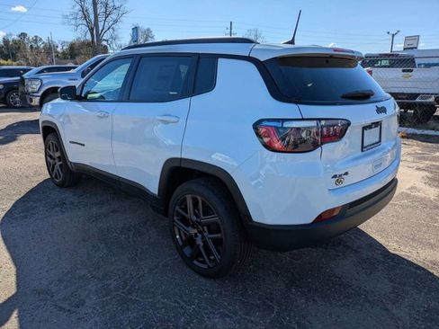 New 2026 Jeep Compass Latitude image 6