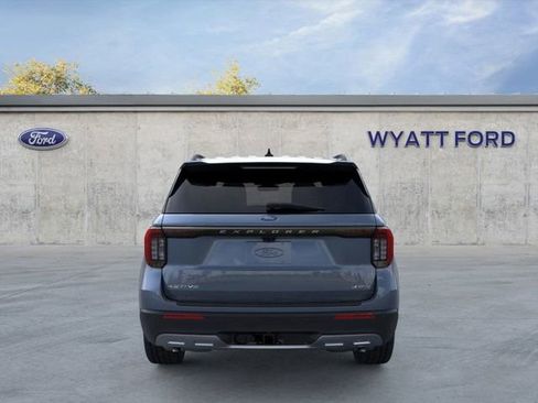 New 2026 Ford Explorer Active image 6