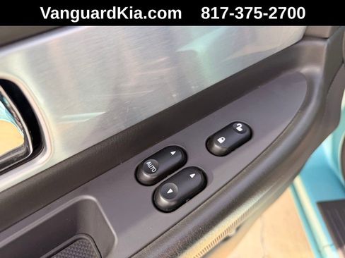 Used 2002 Ford Thunderbird image 14