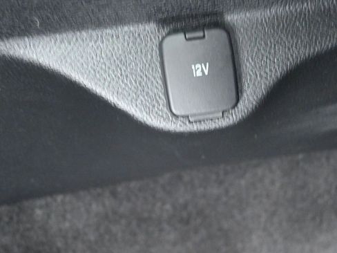 Used 2022 Ford Edge SEL image 37