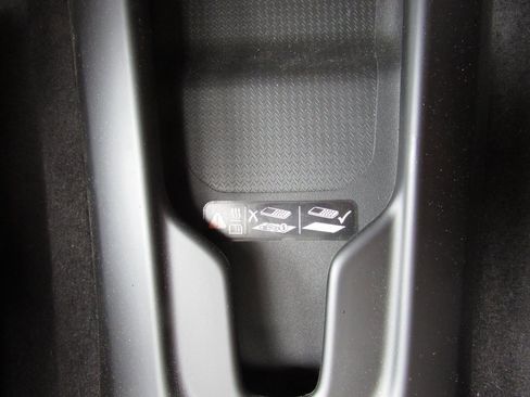 Used 2020 Chevrolet Corvette Stingray Preferred Cpe w/ 2LT Preferred Equipment Group image 29