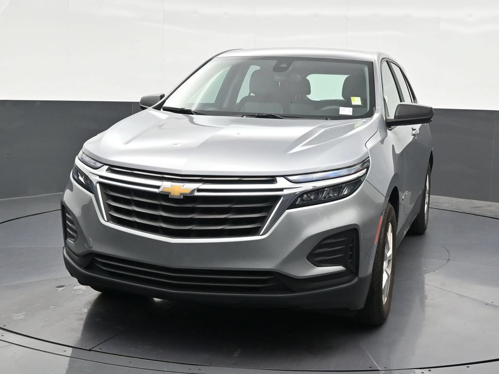 Used 2024 Chevrolet Equinox LS FWD image 9