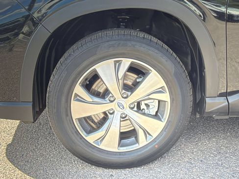 Used 2025 Subaru Ascent Premium AWD/4WD image 31