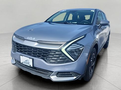 Used 2025 Kia Sportage LX image 30