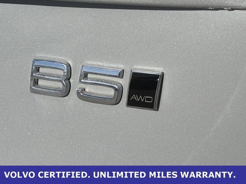 Certified 2024 Volvo XC90 B5 Plus w/ Protection Package Premier image 9