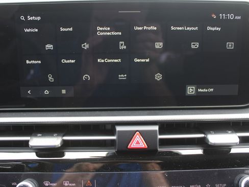 New 2026 Kia Sportage LX FWD image 42