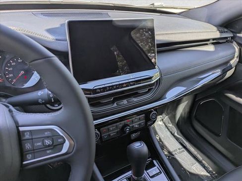 New 2026 Jeep Compass Limited AWD/4WD image 11