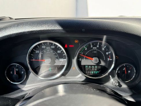 Used 2015 Jeep Wrangler Unlimited Sport w/ Quick Order Package 24S image 21