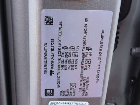 New 2026 Chevrolet Suburban High Country image 33