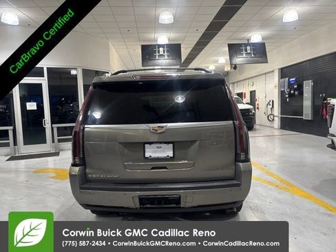 Used 2018 Cadillac Escalade 4WD w/ LPO, Radiant Package image 7
