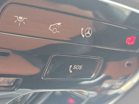 New 2026 Mercedes-Benz C 43 AMG 4MATIC Sedan image 9