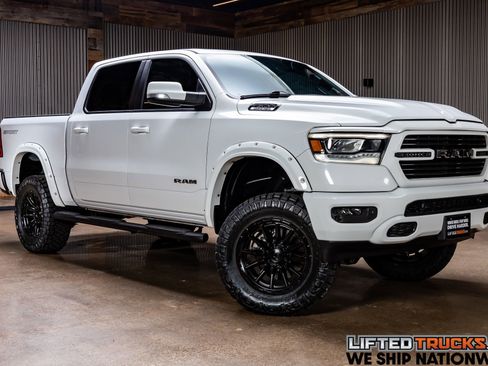 Used 2021 RAM 1500 Big Horn image 1