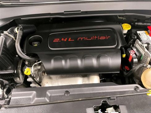 Used 2022 Jeep Compass Trailhawk AWD/4WD image 29