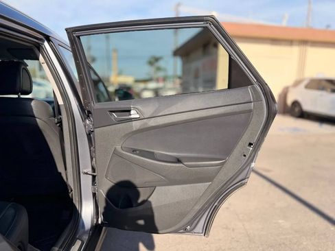 Used 2016 Hyundai Tucson Limited FWD image 32