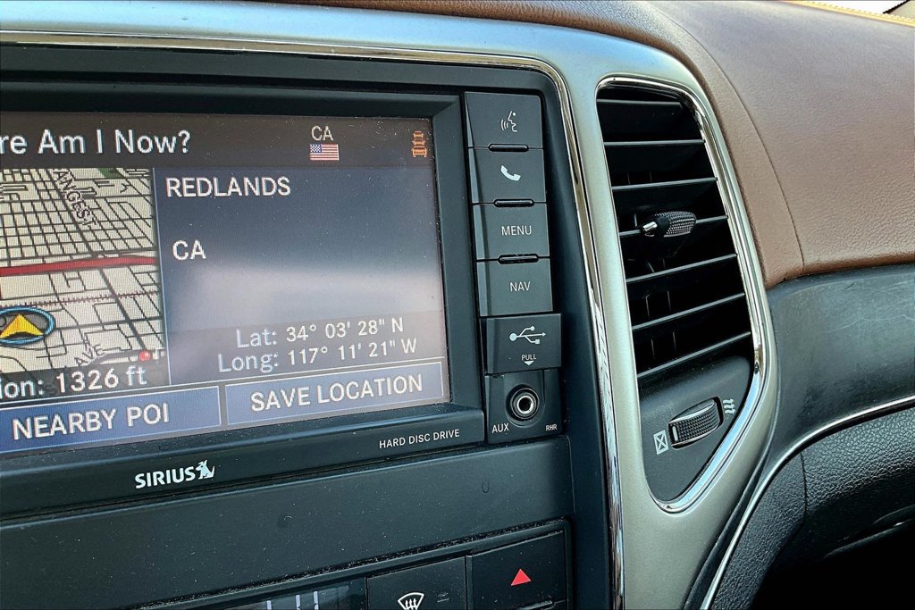 Used 2012 Jeep Grand Cherokee Overland Summit AWD/4WD image 32