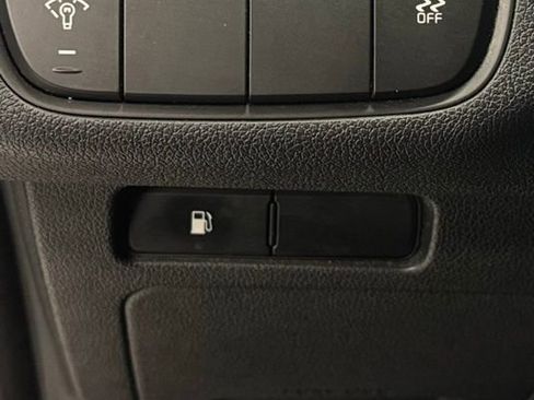 Used 2017 Kia Sorento LX image 20