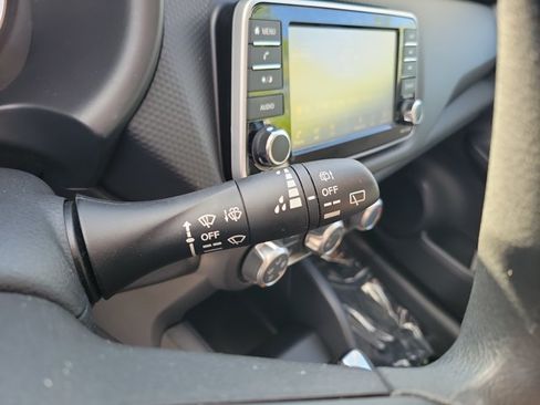 Used 2024 Nissan Kicks S FWD image 25