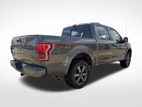 Used 2017 Ford F150 Lariat w/ Equipment Group 502A Luxury AWD/4WD image 9