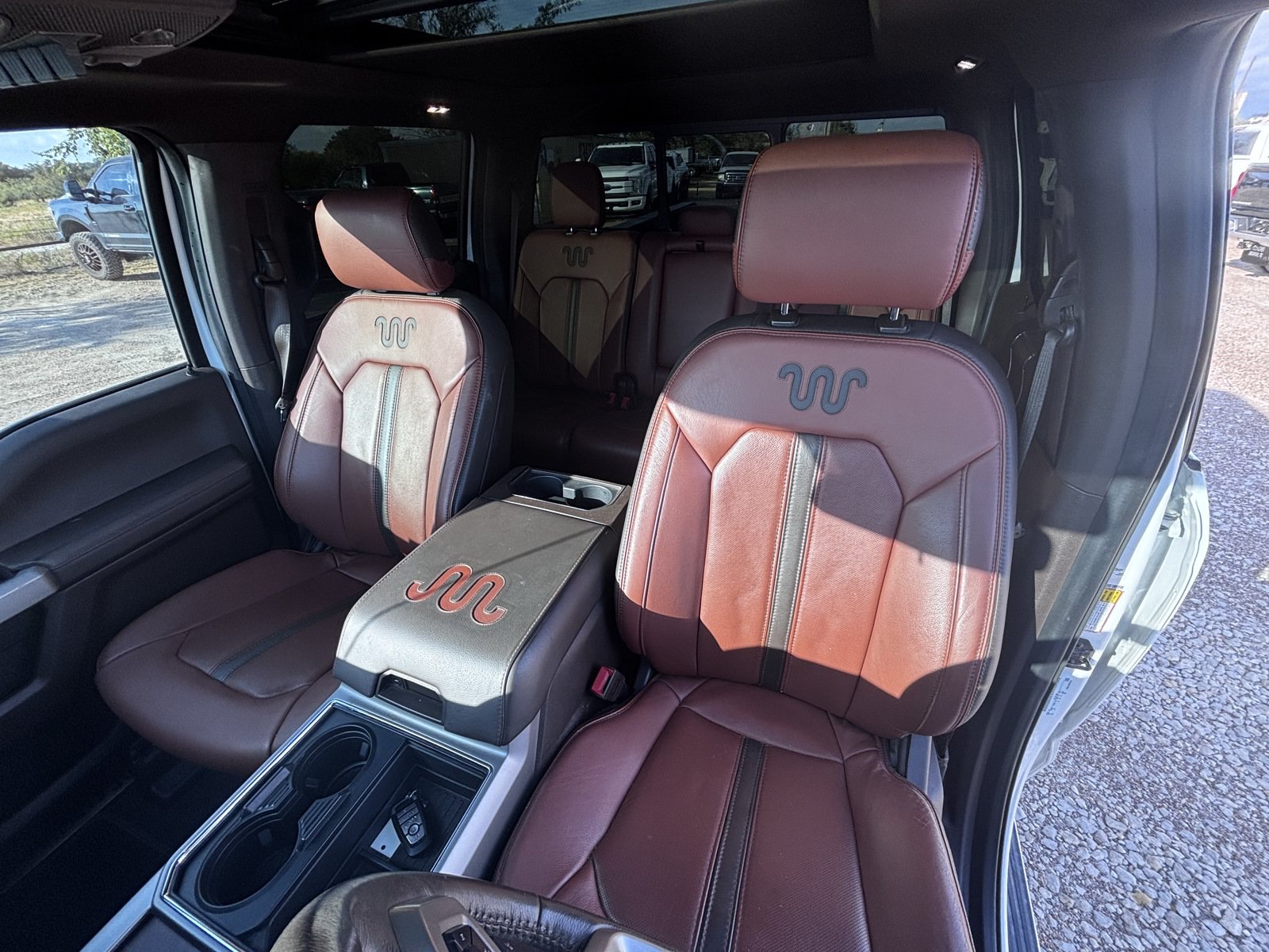 Used 2020 Ford F350 King Ranch w/ King Ranch Ultimate Package AWD/4WD image 14