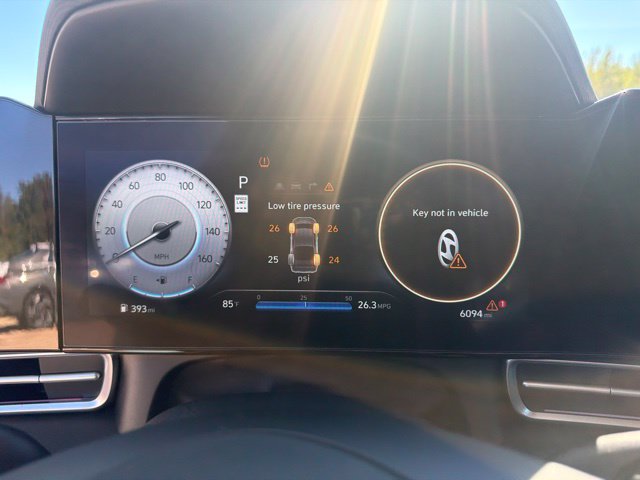 Used 2026 Hyundai Elantra Limited w/ Cargo Package FWD image 13