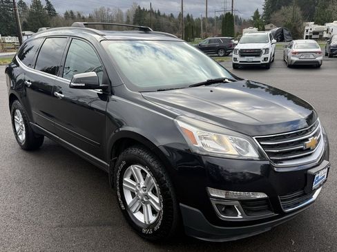 Used 2014 Chevrolet Traverse LT w/ LPO, 'HIT The Road' Package image 8