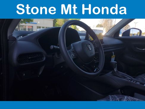 New 2026 Honda HR-V LX image 16