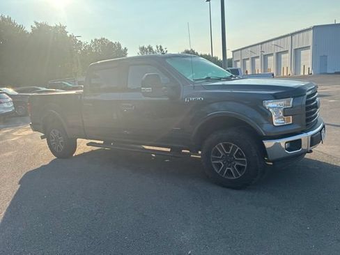 Used 2017 Ford F150 XLT w/ Equipment Group 302A Luxury AWD/4WD image 6
