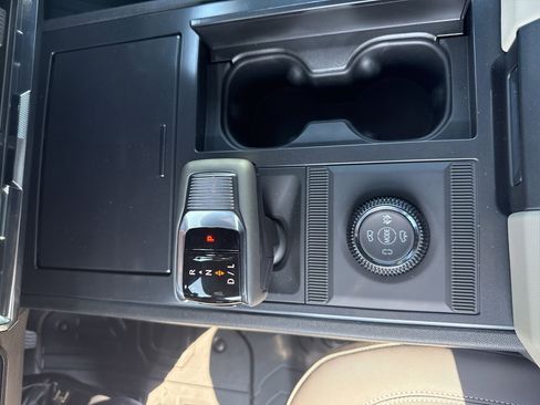 New 2026 GMC Hummer EV SUV image 18