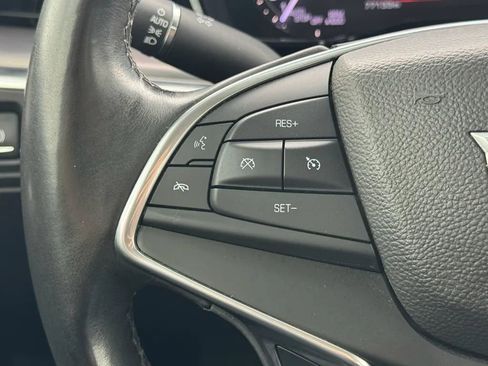 Used 2019 Cadillac XT4 Sport w/ Cold Weather Package image 12